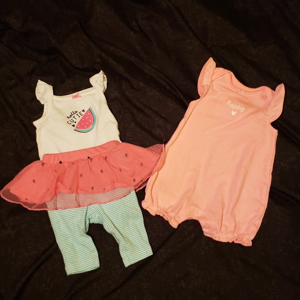❄3 piece lot/Carters
